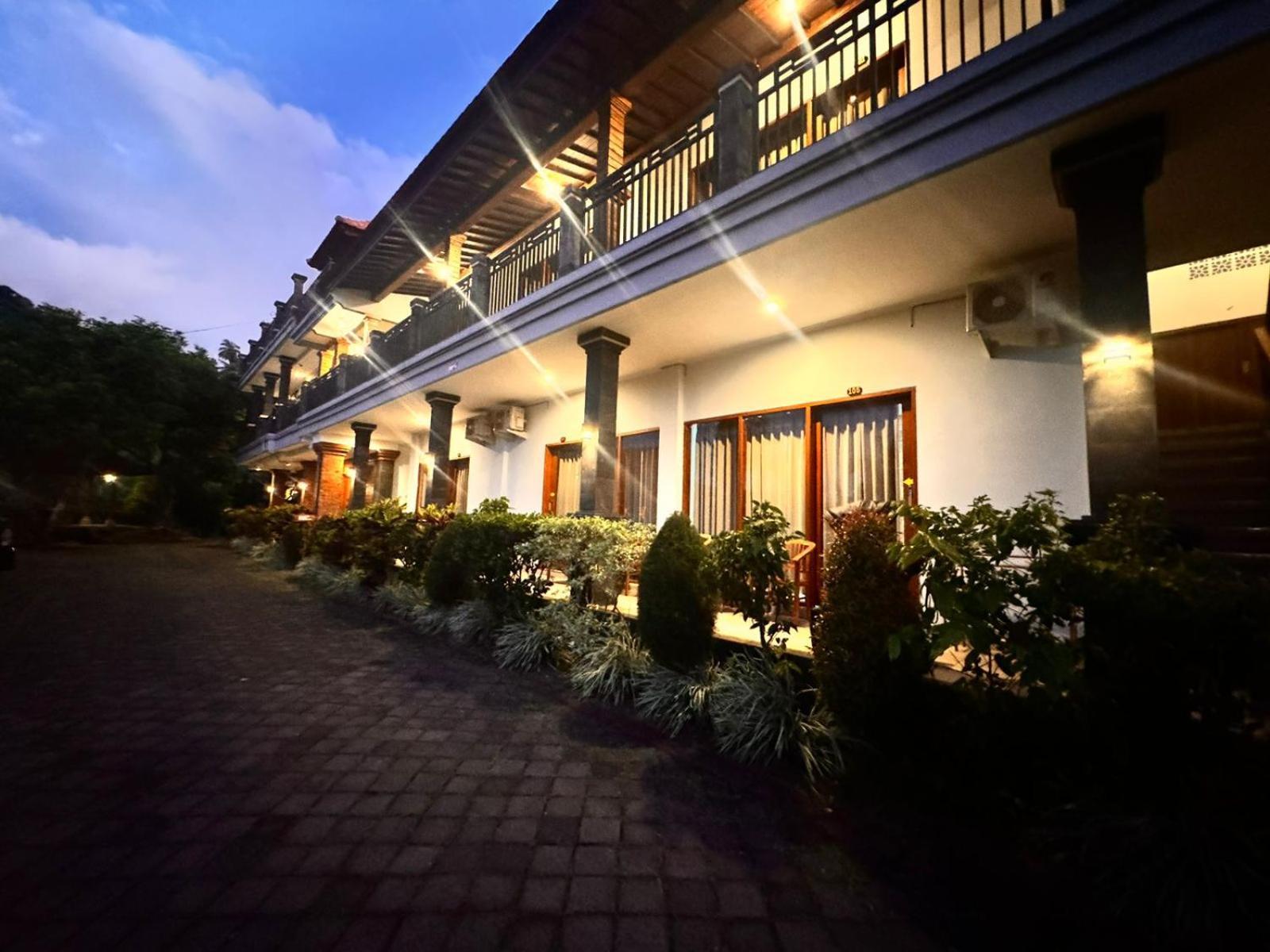 Rostika Hotel Sekumpul Pabean Buleleng Dış mekan fotoğraf